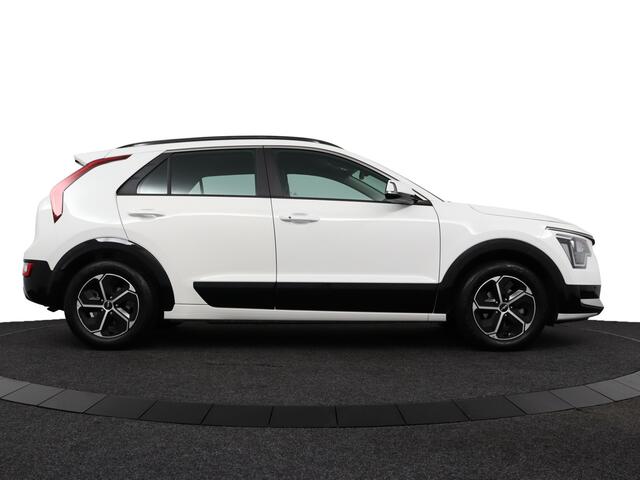 KIA Niro 1.6 GDi Hybrid DynamicLine - Automaat - Trekhaak - Cruise control - Achteruitrij camera - Navigatie