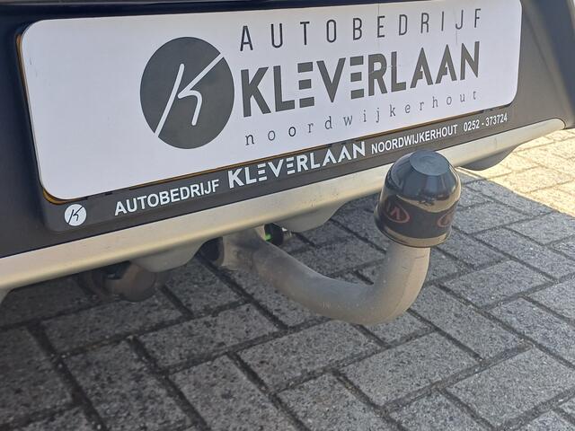 KIA Niro 1.6 GDi Hybrid First Edition | TREKHAAK | CAMERA | NAVI | MEER FOTO'S VOLGEN |