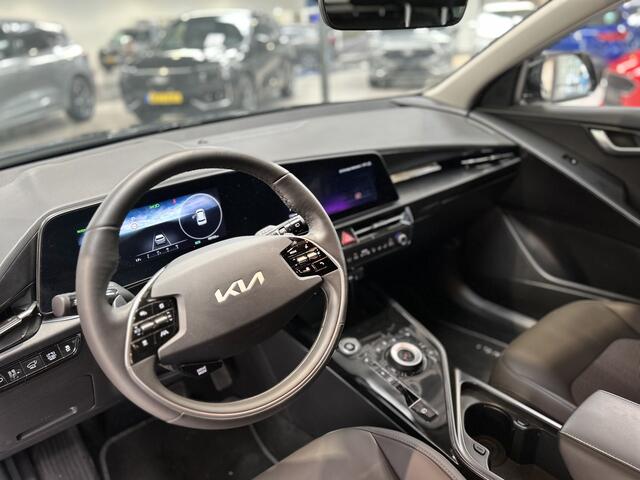 KIA Niro 1.6 GDi Hybrid 141pk DynamicPlusLine | Adapt. cruise | Stoel/stuur verwaming | Camera | BLIS | HUD | Elektr. A.Klep |