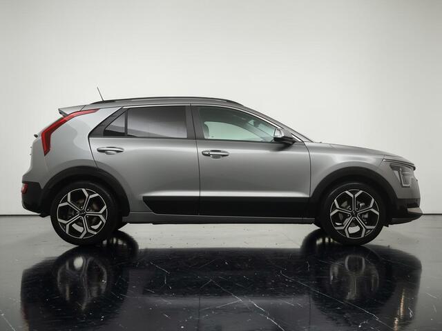 KIA Niro 1.6 GDi Hybrid DynamicPlusLine - Navigatie - Camera - 18 inch LM velgen - Stoelverwarming - LED koplampen - Fabrieksgarantie tot 11-2029