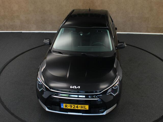 KIA Niro 1.6 GDi Hybrid Dynamic Line - ORIGINEEL NEDERLANDSE AUTO - AFKOMSTIG VAN 1E EIGENAAR - VASTE TREKHAAK - TREKGEWICHT 1300 KG - NAVIGATIE - CLIMATE CONTROL - PARKEERSENSOREN VOOR/ ACHTER - 16 INCH LICHT METALEN VELGEN - CAMERA - ELEKTRISCH INKLAPBARE BUITEN