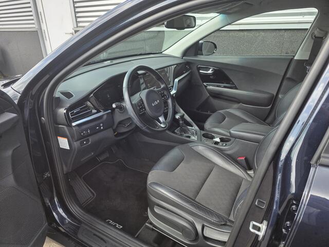KIA Niro 1.6 GDi Hybrid DynamicLine Navigatie, Privacy glass, 18" LMV, Smart Key, Parkeersensoren voor + achter, Achteruitrijcamera