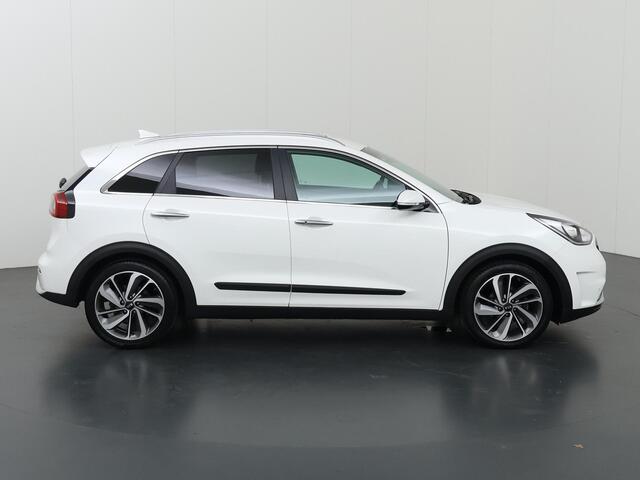 KIA Niro 1.6 GDi Hybrid ExecutiveLine | Lederen Bekleding | JBL Audio | Stoelventilatie | Dodehoek detectie | Stoel/Stuurwielverwarming