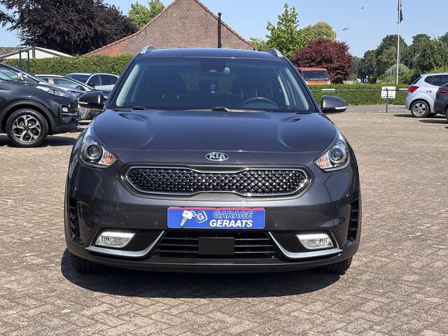 KIA Niro 1.6 GDi Hybrid ExecutiveLine | Stoelventilatie, Stoelverwarming V+A, Dodehoekdetectie, Elektr. stoelen, Leer, Adapt. Cruise Control, Parkeersensoren V+A & Camera, Keyless, zeer luxe!