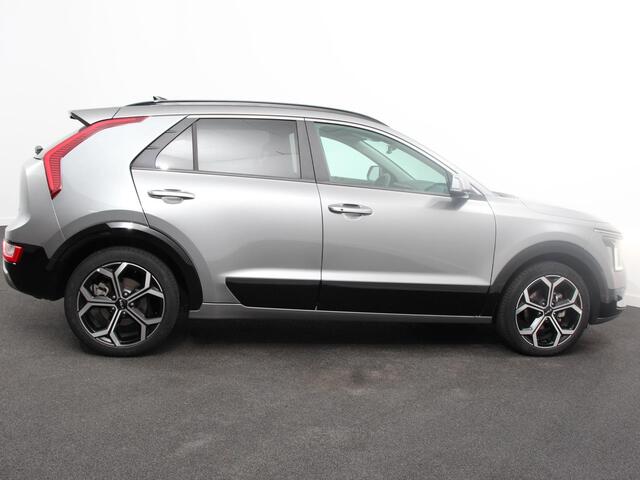 KIA Niro 1.6 GDi Hybrid DynamicLine DEMO ! Navigatie Apple Carplay Android Auto Camera Parkeersensoren Adaptive Cruise Control Dodehoekdetectie Climate Control Lichtmetalen velgen