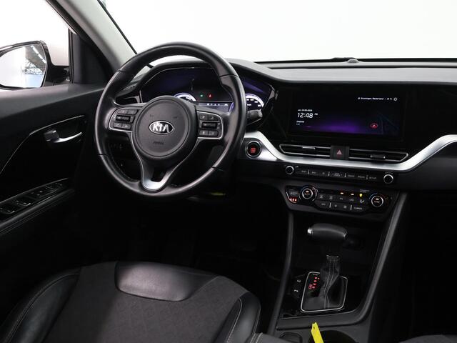 KIA Niro 1.6 GDi Hybrid DynamicPlusLine Edition | Trekhaak | Stoel / Stuurwielverwarming | JBL | Navigatie | Parkeercamera | Cruise Control Adaptief | 18" Lichtmetalen Velgen |