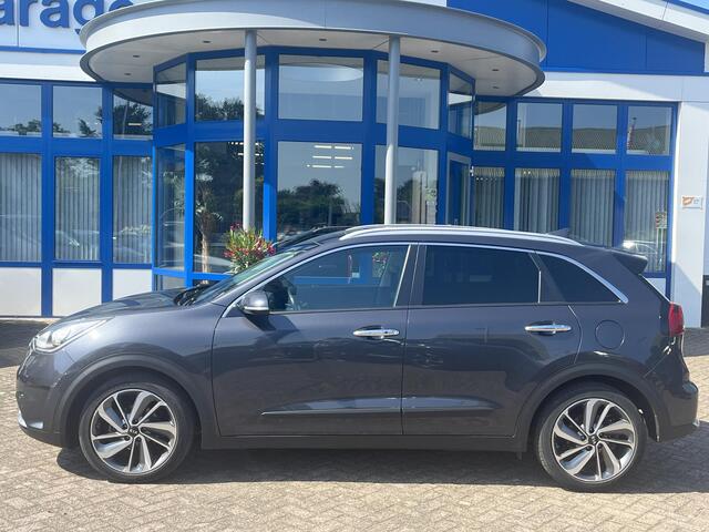 KIA Niro 1.6 GDi Hybrid ExecutiveLine l Panoramadak, Stoelverwarming V+A, Stoelventilatie, Dodehoek, Camera, 18 Inch, Adaptieve Cruise, zeer luxe!
