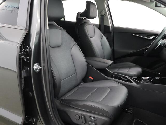 KIA Niro 1.6 GDi Hybrid ExecutiveLine Edition | Harman/kardon audio | Stoelventilatie | Remote smart Parking | Elektrisch verstelb. bestuurdersstoel met geheugen |