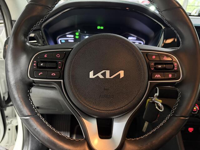 KIA Niro 1.6 GDi Hybrid DynamicLine Apple Carplay/Android Auto, Navigatie, Camera.