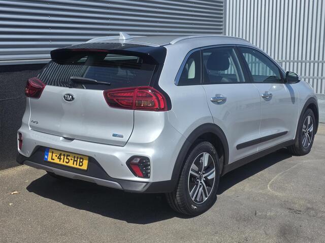 KIA Niro 1.6 GDi Hybrid DynamicLine Nieuw geleverd, Dealeronderhouden, 1e eign. Navigatie, Adaptieve cruise control, Achteruitrijcamera, Parkeersensoren