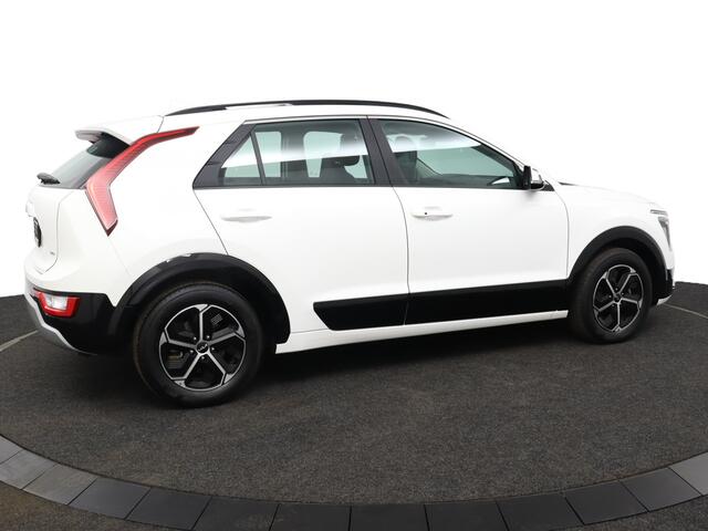 KIA Niro 1.6 GDi Hybrid DynamicLine Automaat Apple Carplay/Android Auto - Cruise Control - Navigatie - Achteruitrijcamera - Fabrieksgarantie tot 05-2031