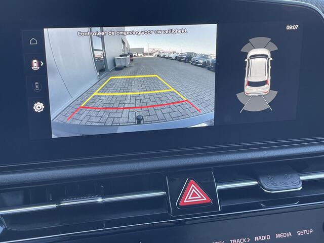 KIA Niro 1.6 GDi Hybrid ExecutiveLine Navigatie, Leder, 18"Lm, LED, Afn.Trekhaak, Stoel/Stuurverwarming, Head Up Display