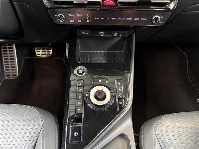 KIA Niro 1.6 GDi PHEV ExecutiveLine I Panoramadak I Harmon Kardon I Camera I Elek. Stoelen I Stoel- en stuurverwarming I