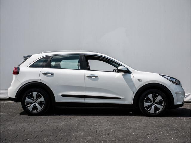 KIA Niro 1.6 GDi Hybrid BusinessLine Stoel-stuurverwarming/ Navigatie/ Carplay/ Climate control/ Cruise control