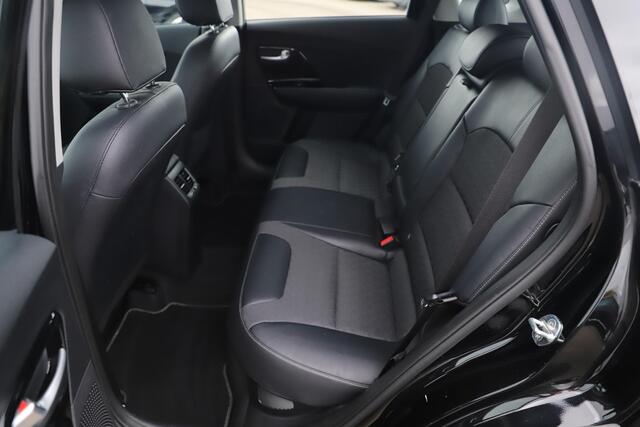 KIA Niro 1.6 GDi Hybrid DynamicLine Automaat Half Leder Navigatie Achteruitrijcamera Adaptive Cruise Carplay
