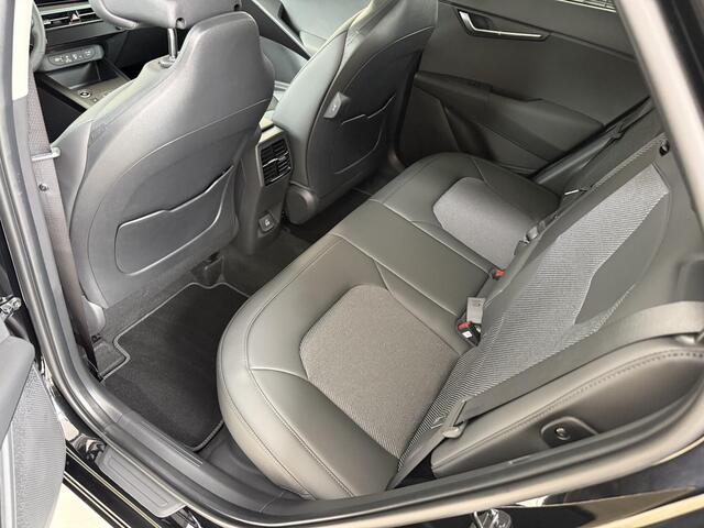 KIA Niro 1.6 GDi Hybrid DynamicPlusLine | Direct leverbaar | Rijklaarprijs incl. inruilpremie | Schuif/kanteldak | Stoelverwarming | Elektrische achterklep
