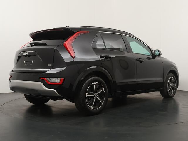 KIA Niro 1.6 GDi Hybrid DynamicPlusLine - Adaptive cruise control - Stoel/Stuurverwarming - Head-up display - Schuif/kanteldak - Automatische achterklep - Achteruitrij camera - LED koplampen Fabrieksgarantie t/m 28-06-2032
