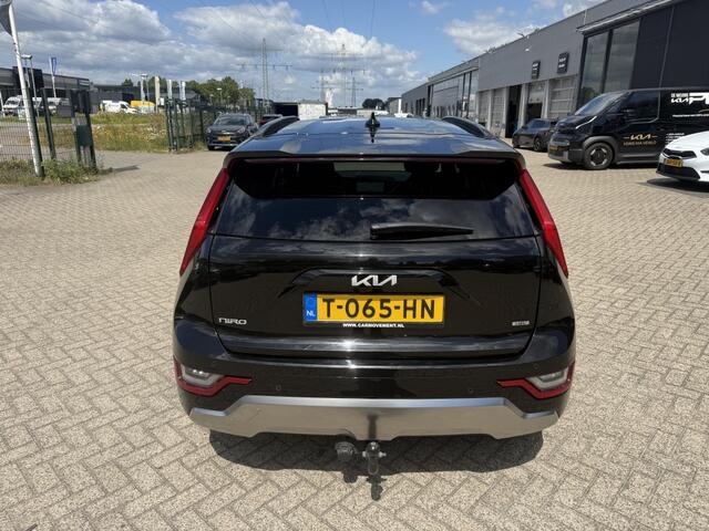 KIA Niro 1.6 GDi HEV Launch Edition + TREKHAAK