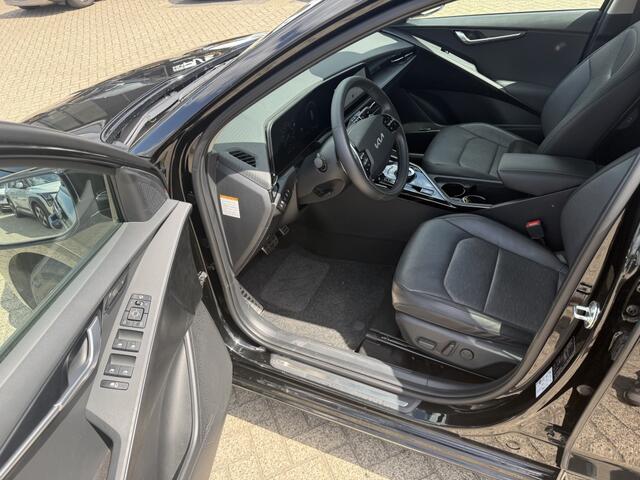 KIA Niro 1.6 GDi HEV Launch Edition + TREKHAAK