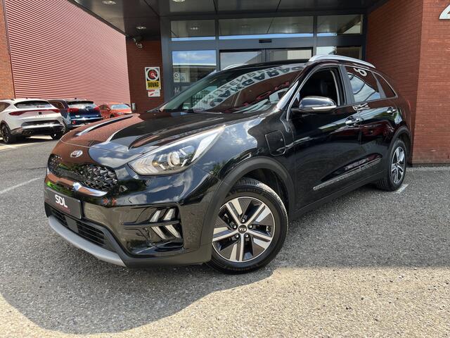 KIA Niro 1.6 GDi PHEV DynamicLine // ADAPT. CRUISE // AFN. TREKHAAK // CAMERA+SENSOREN // HALF LEDER // NAVI+CARPLAY //