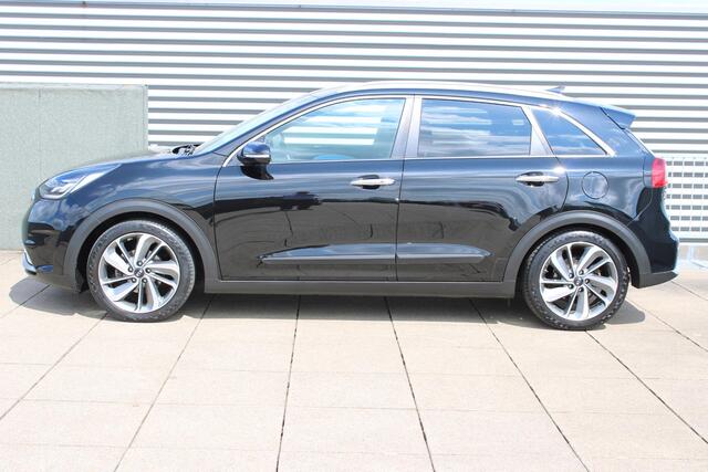 KIA Niro 1.6 GDi Hybrid ExecutiveLine Trekhaak / stoelventilatie / Keyless