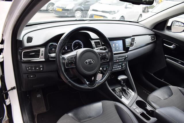 KIA Niro 1.6 GDi Hybrid Edition | Pano | Apple CarPlay | Stuur- en Stoelverwarming