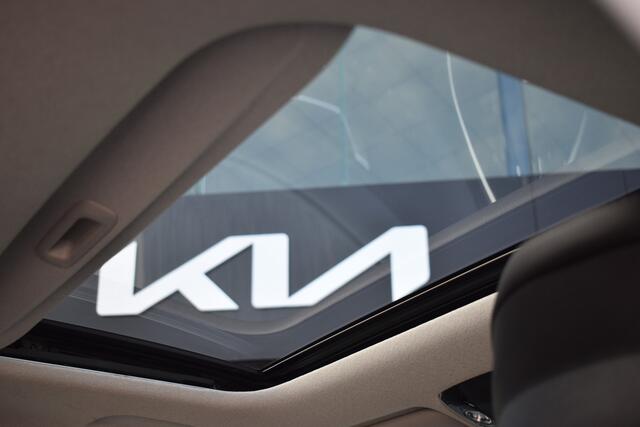 KIA Niro 1.6 GDi Hybrid DynamicPlusLine | Trekhaak | Head-Up Display | Schuif/Kanteldak | Camera | Tot 10Jr. Kia-Garantie |