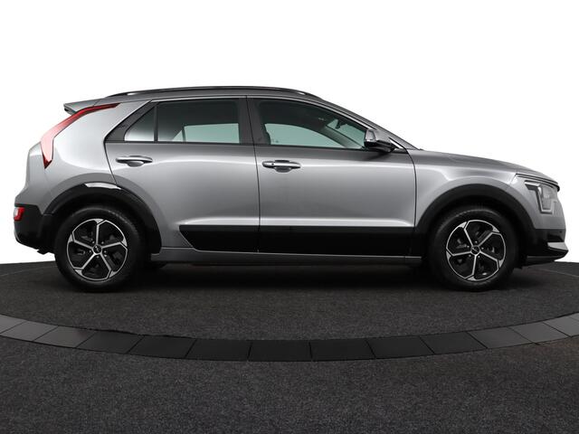 KIA Niro 1.6 GDi Hybrid DynamicLine - Climate Control - Adaptieve Cruise Control - Lichtmetalen Velgen - Navigatie - Fabrieksgarantie tot 05-2032