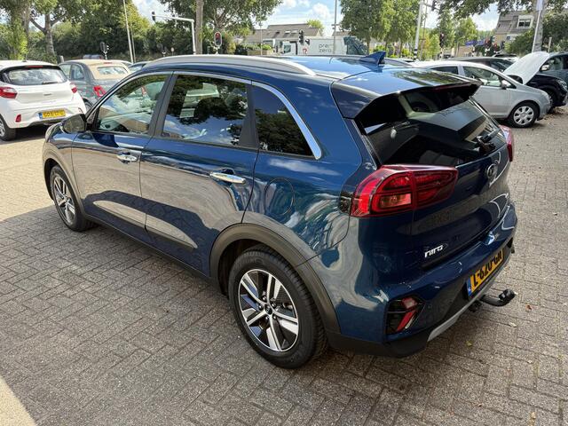 KIA Niro 1.6 GDi Hybrid DynamicPlusLine / Airco clima/ Navigatie/ Cruise/ Apple carplay/ Camera/ PDC/ LED/ Trekhaak/ Lederen bekl