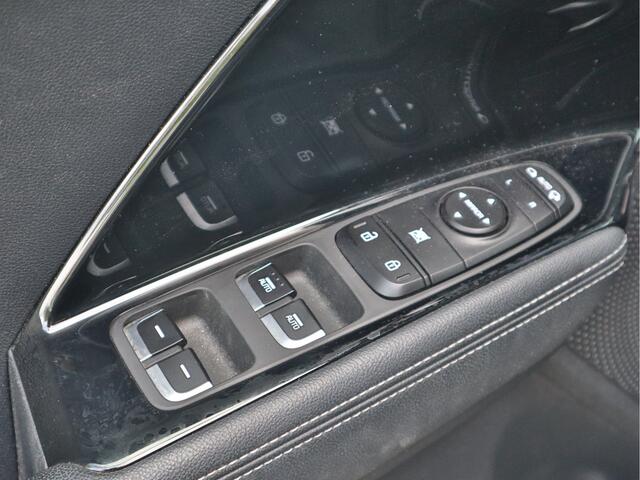 KIA Niro 1.6 GDi Hybrid DynamicPlusLine Navigatie | Leder | Stoelverwarming | Stuurverwarming | LED | Trekhaak