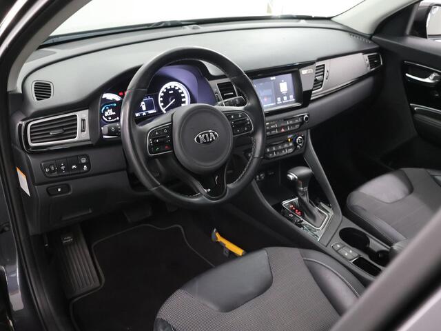 KIA Niro 1.6 GDi Hybrid Edition | Trekhaak | Schuif / Kanteldak | Navigatiesysteem | Parkeercamera | Stoelverwarming | Cruise Control | 18"Lichtmetalen Velgen |