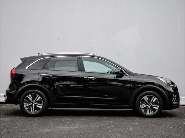 KIA Niro 1.6 GDi Hybrid ExecutiveLine Trekhaak/ Lederen int./ Stuur+stoelverwarming/ JBL/ Schuifdak/ Blindspot