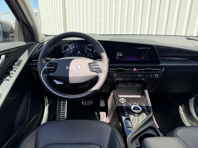 KIA Niro 1.6 GDi Hybrid ExecutiveLine | Schuif-/kanteldak | Leder | Harman/Kardon | Stoelverwarming voor + achter | 18'' Lichtmetalen Velgen