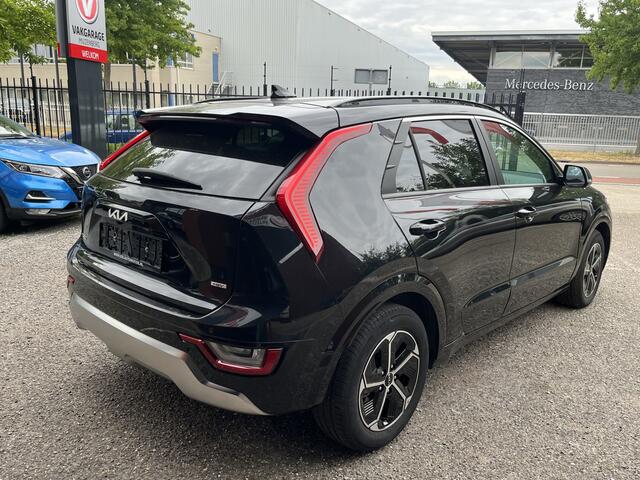 KIA Niro 1.6 GDi Hybrid DynamicPlusLine // SCHUIF-DAK // NAVI // CAMERA // ADAPTIVE CRUISE // CLIMA // ELEK. ACHTERKLEP // HEAD UP DISPLAY //