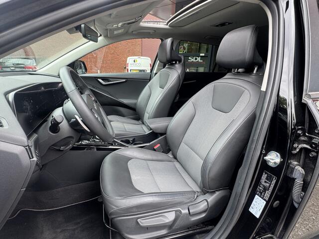 KIA Niro 1.6 GDi Hybrid DynamicPlusLine // SCHUIF-DAK // NAVI // CAMERA // ADAPTIVE CRUISE // CLIMA // ELEK. ACHTERKLEP // HEAD UP DISPLAY //