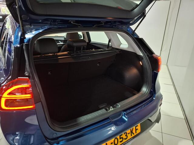 KIA Niro 1.6 GDi Hybrid DynamicLine Apple Carplay/Android Auto, Navigatie, Camera.