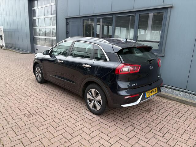 KIA Niro 1.6 GDi Hybrid Automaat DynamicLine CAMERA/CARPLAY/CLIMA/CRUISE/PDC