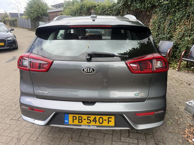 KIA Niro 1.6 GDi Hybrid First Edition