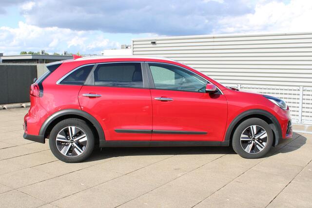 KIA Niro 1.6 GDi Hybrid DynamicPlusLine AUTOMAAT TREKHAAK, STOEL- STUURVERWARMING, LEDER