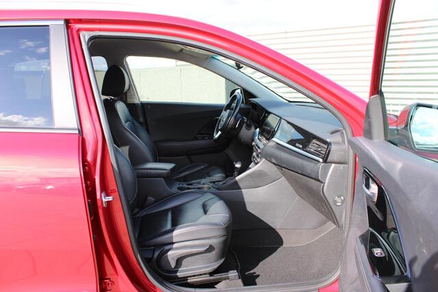 KIA Niro 1.6 GDi Hybrid DynamicPlusLine AUTOMAAT TREKHAAK, STOEL- STUURVERWARMING, LEDER