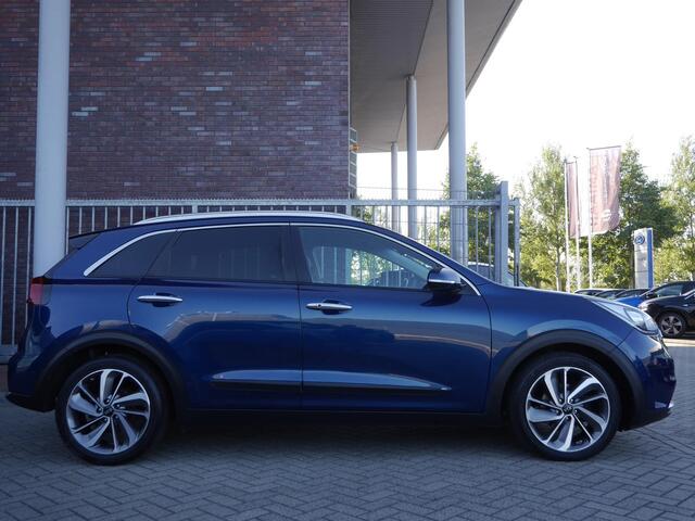 KIA Niro 1.6 GDi Hybrid ExecutiveLine | Automaat | Dodehoek detectie | Adaptieve Cruise | Stoelverwarming | Lederenbekleding | Camera | Xenon verlichting | Parkeersensoren | Navigatie
