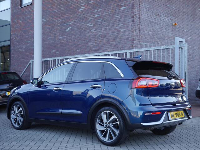 KIA Niro 1.6 GDi Hybrid ExecutiveLine | Automaat | Dodehoek detectie | Adaptieve Cruise | Stoelverwarming | Lederenbekleding | Camera | Xenon verlichting | Parkeersensoren | Navigatie