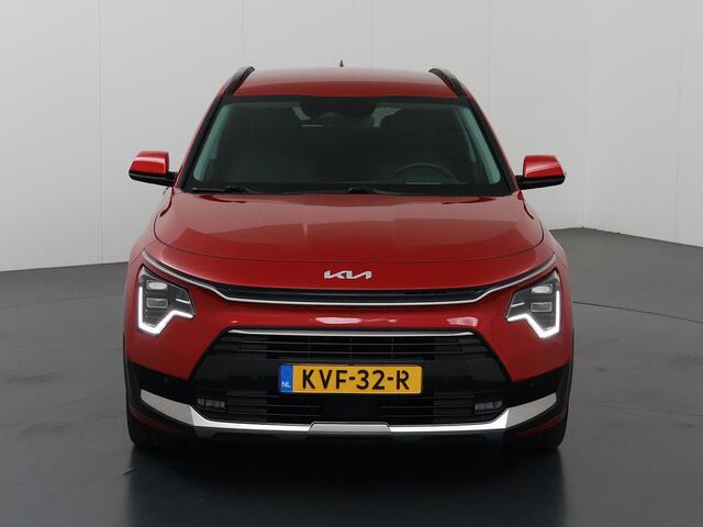 KIA Niro 1.6 GDi Hybrid DynamicPlusLine Edition | Ele.verstelbare stoel | HUD | Navigatie | Camera | DAB | Apple CarPlay/Android Auto | Stoel en stuurverwarming | Adaptieve Cruise Control | Ele. kofferdeksel |