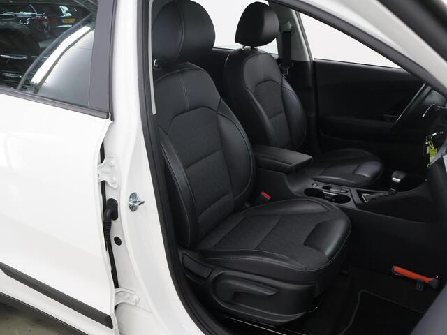 KIA Niro 1.6 GDi Hybrid DynamicLine | Schuif/Kanteldak | Navigatie | Camera | DAB | Apple CarPlay/Android Auto | Adaptieve Cruise Control | Trekhaak |