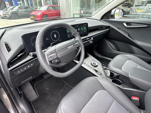 KIA Niro 1.6 GDi Hybrid DynamicPlusLine Stoelverwarming Stuurverwarming electrische bestuurdersstoel Electr. schuifkanteldak keyless adaptive cruise apple Carplay android