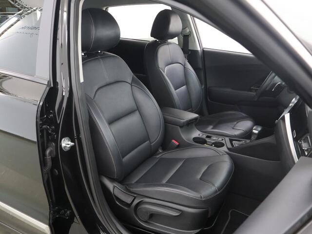 KIA Niro 1.6 GDi PHEV DynamicPlusLine | SOH 92% | Trekhaak | Lederen Interieur | Navigatie | Camera | DAB | Apple CarPlay/Android Auto | Stoel en stuurverwarming | Adaptieve Cruise Control | BLIS |