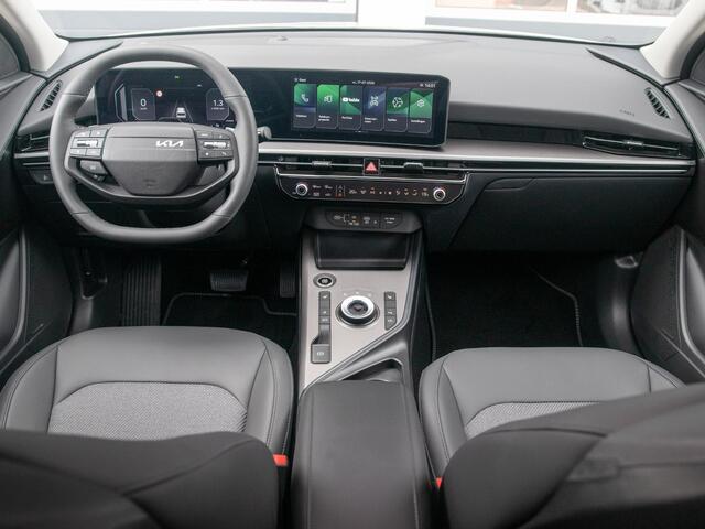 KIA Niro 1.6 GDi Hybrid DynamicPlusLine | Actieprijs* | Navi. | Clima. | Adapt. Cruise. | Achteruitrijcamera | Parkeersensoren | Dodehoekassistentie | Stoel&Stuur Verwarming | Schuif-/Kanteldak