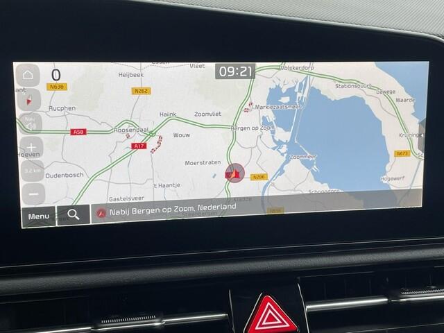 KIA Niro 1.6 GDi Hybrid DynamicLine Navigatie, Climate Control, Trekhaak, 18"Lm, Dodehoek detectie, Stoel/Stuurverwarming