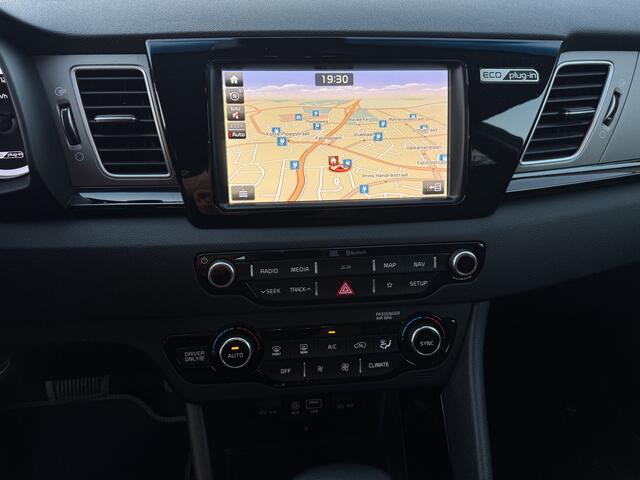 KIA Niro 1.6 GDi PHEV DynamicPlusLine Navi Leder Carplay Camera Stuur en StoelVerwaming DAB Clima Pdc