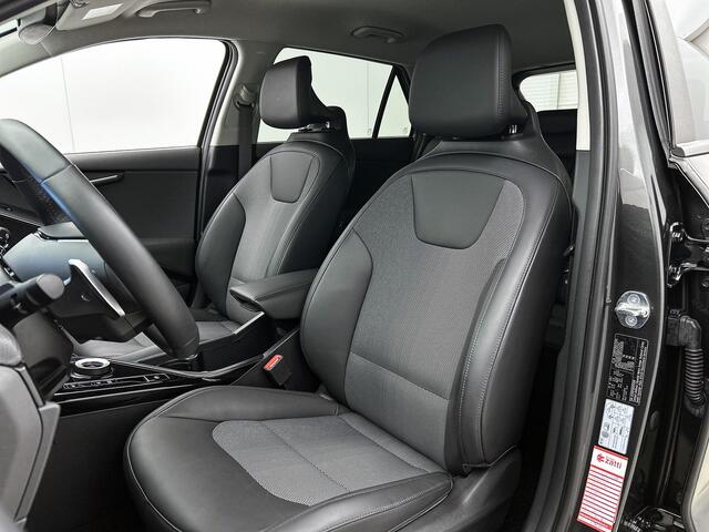 KIA Niro 1.6 GDi Hybrid DynamicPlusLine 18"Inch velgen | Stoelverwarming | Stuurverwarming | Navigatie